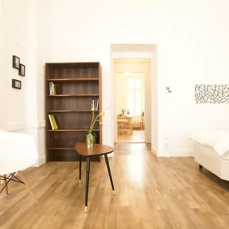 , 3 In Frankfurter Tor Apartmán *